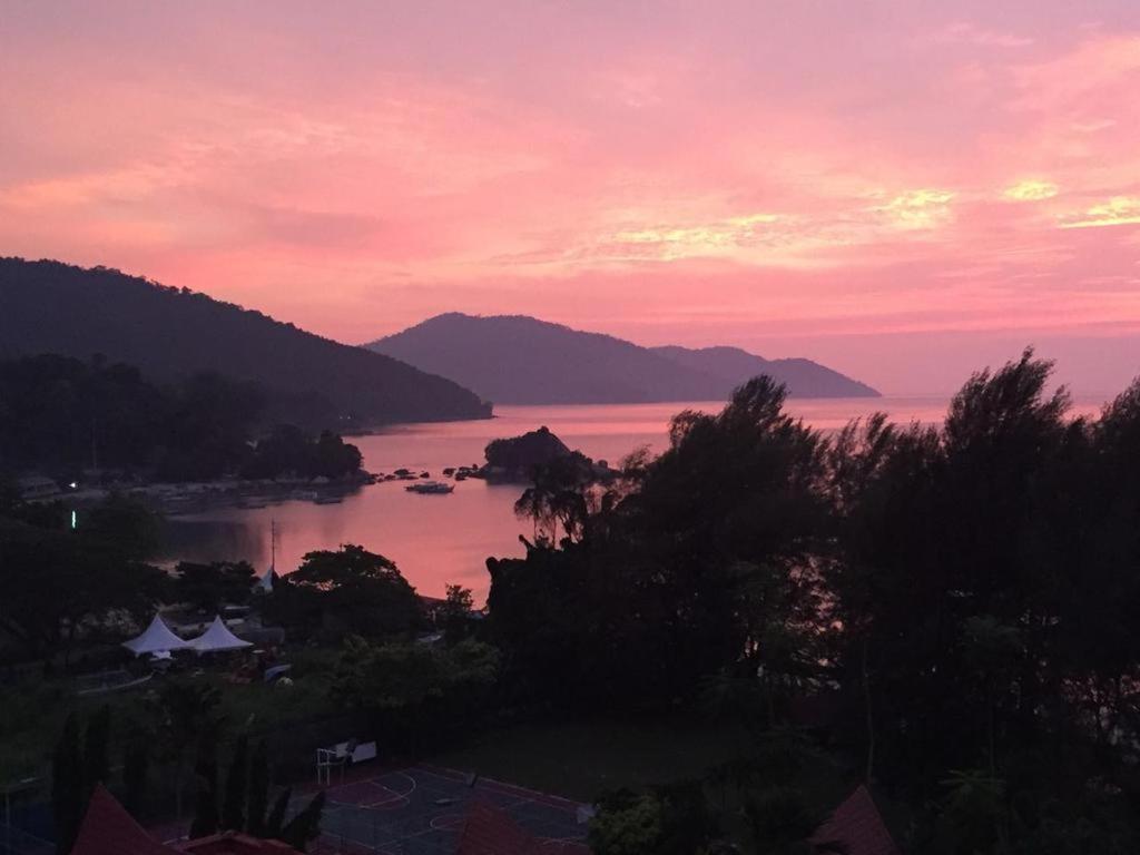 Shamrock Seaview 11 Villa Batu Feringgi Luaran gambar